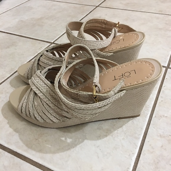 LOFT Shoes - LOFT Strappy Leather Wedges